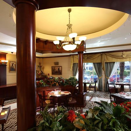 Knight Castle Hotel Dubai Eksteriør billede Restaurant